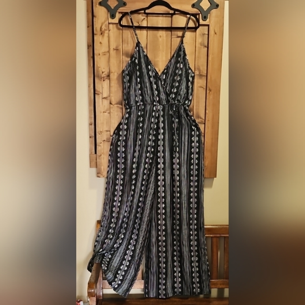 Band Of Gypsies Black White Printed Wide Leg Jumpsuit L